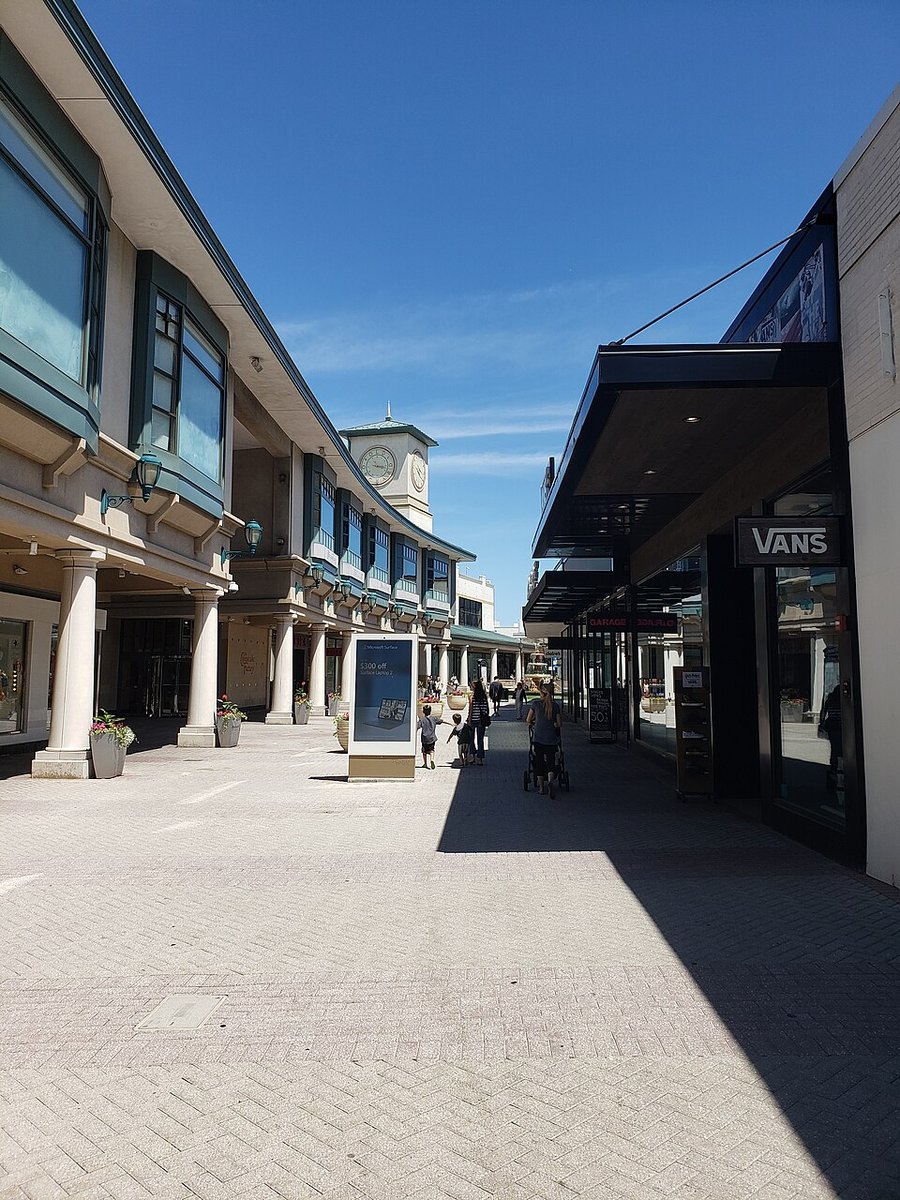 Westfield Old Orchard - Gallery Photo 4