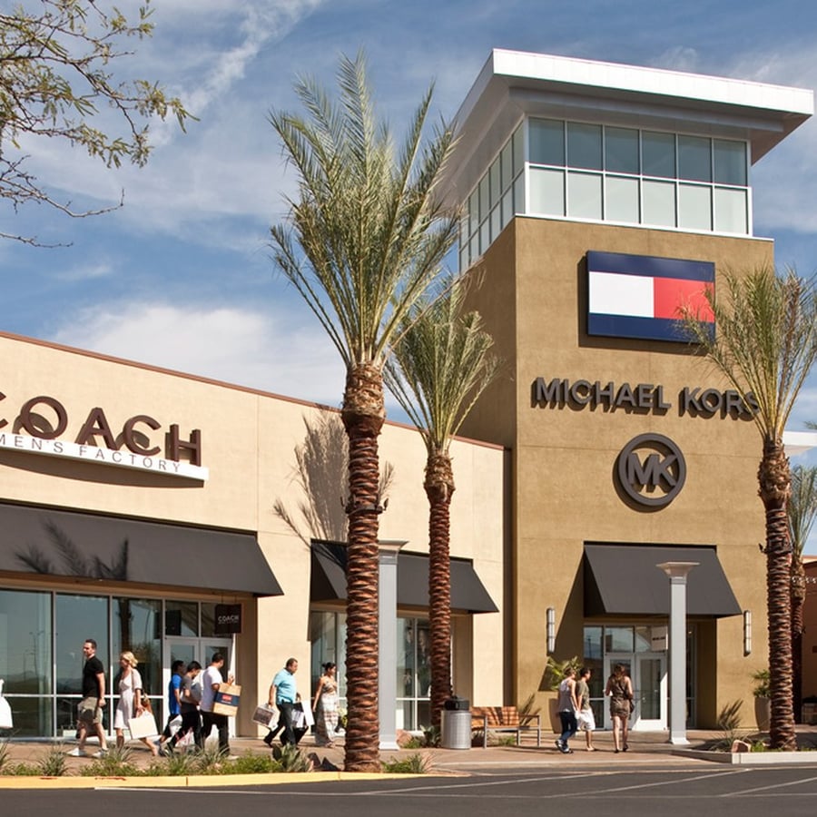 Las Vegas Premium Outlets South - Gallery Photo 2