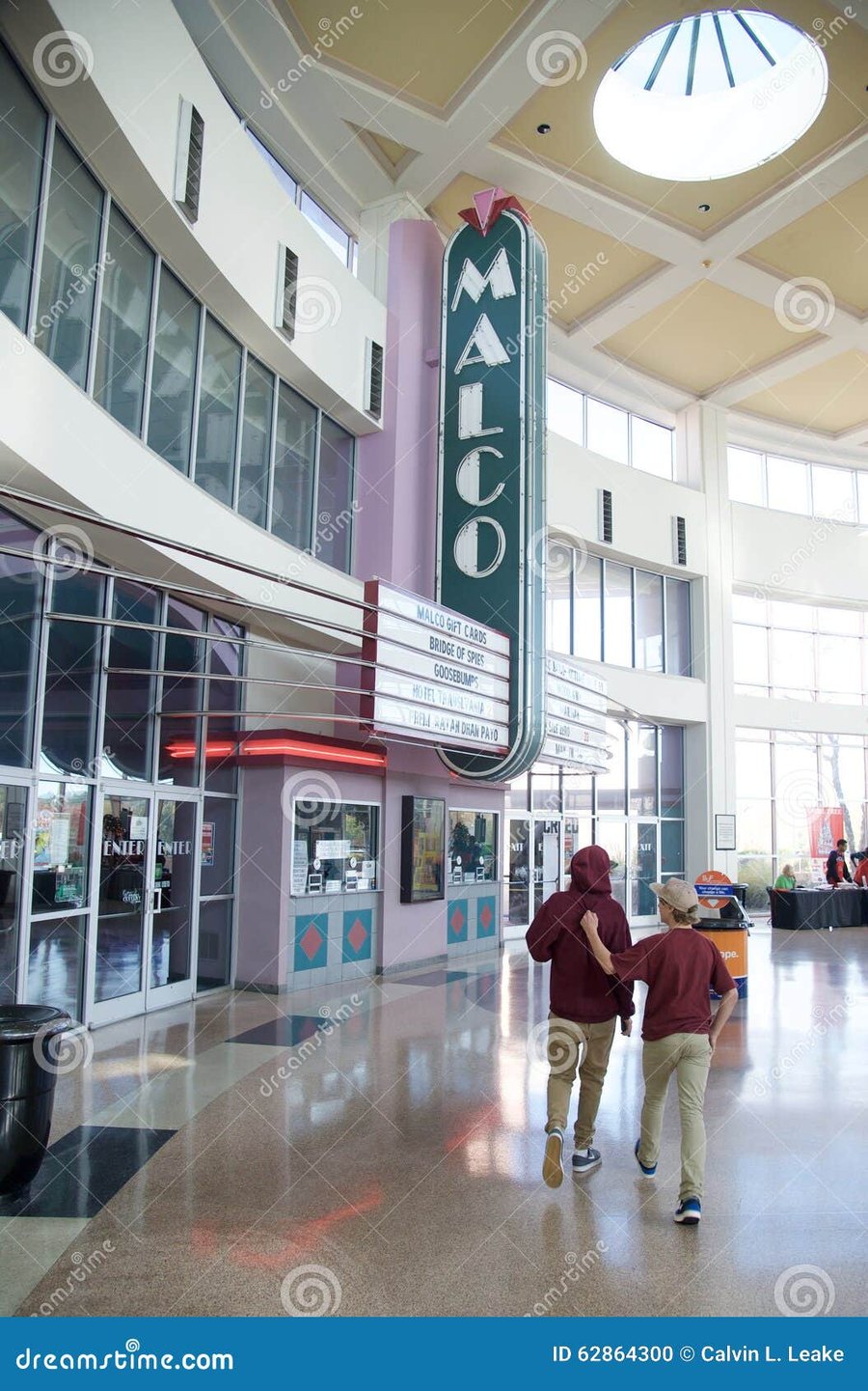 Wolfchase Galleria - Gallery Photo 5