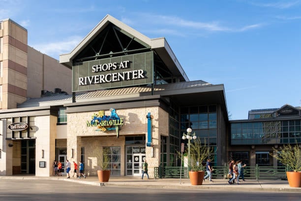 The Shops At Rivercenter - Gallery Photo 15 The Shops At Rivercenter - Gallery Photo 15