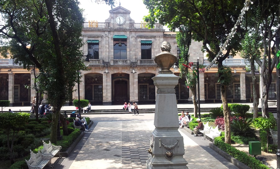 Plaza Villa De Madrid - Gallery Photo 5