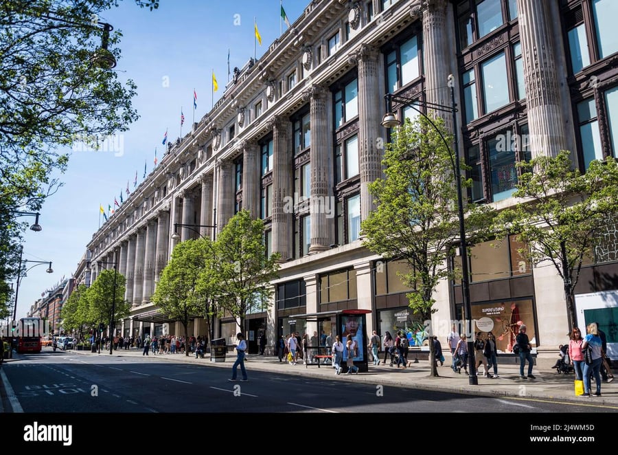 Oxford Street - Gallery Photo 9