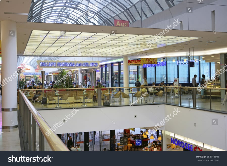 Riem Arcaden - Gallery Photo 3