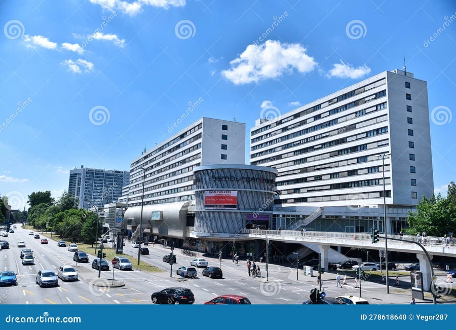 Hamburger Meile - Gallery Photo 1