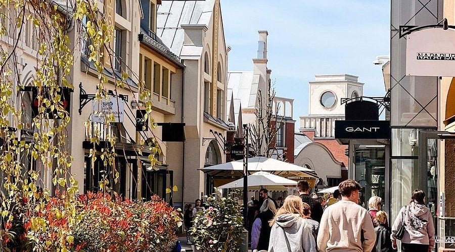 Ingolstadt Village - Gallery Photo 2
