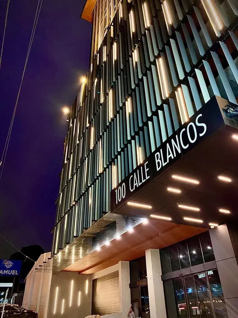 Centro Comercial La Ribera - Gallery Photo 7