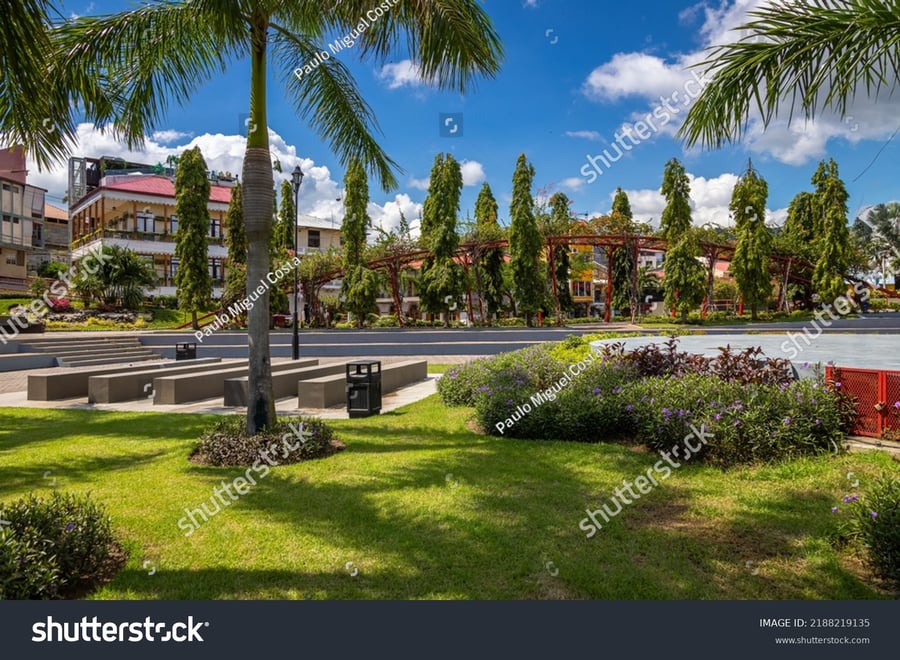 Plaza Del Parque - Gallery Photo 1 Plaza Del Parque - Gallery Photo 1