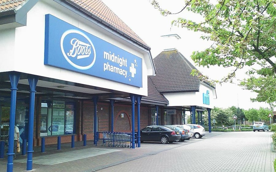 Chelmer Village Retail Park - Gallery Photo 10