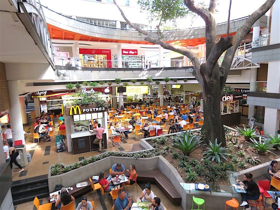 Centro Comercial Oviedo - Gallery Photo 1
