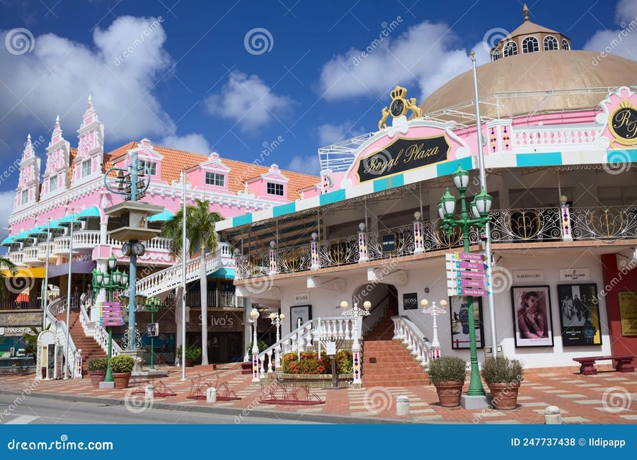 Centro Comercial Plaza Real - Gallery Photo 6 Centro Comercial Plaza Real - Gallery Photo 6