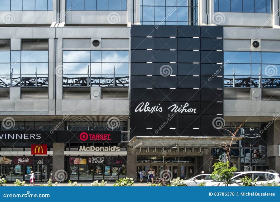 Place Alexis Nihon - Gallery Photo 10 Place Alexis Nihon - Gallery Photo 10