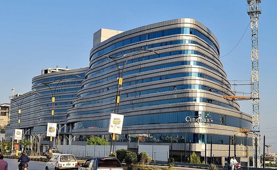 Giga Mall World Trade Centre - Gallery Photo 3 Giga Mall World Trade Centre - Gallery Photo 3