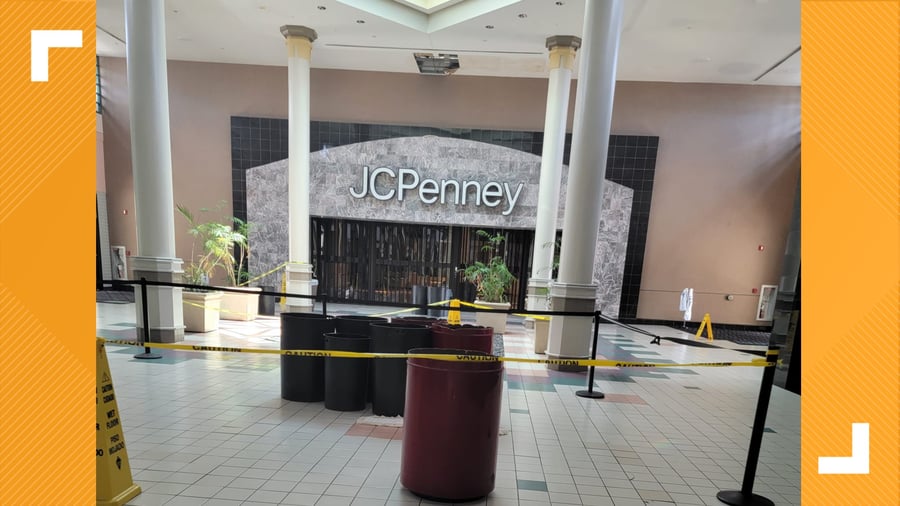 Regency Square - Gallery Photo 5