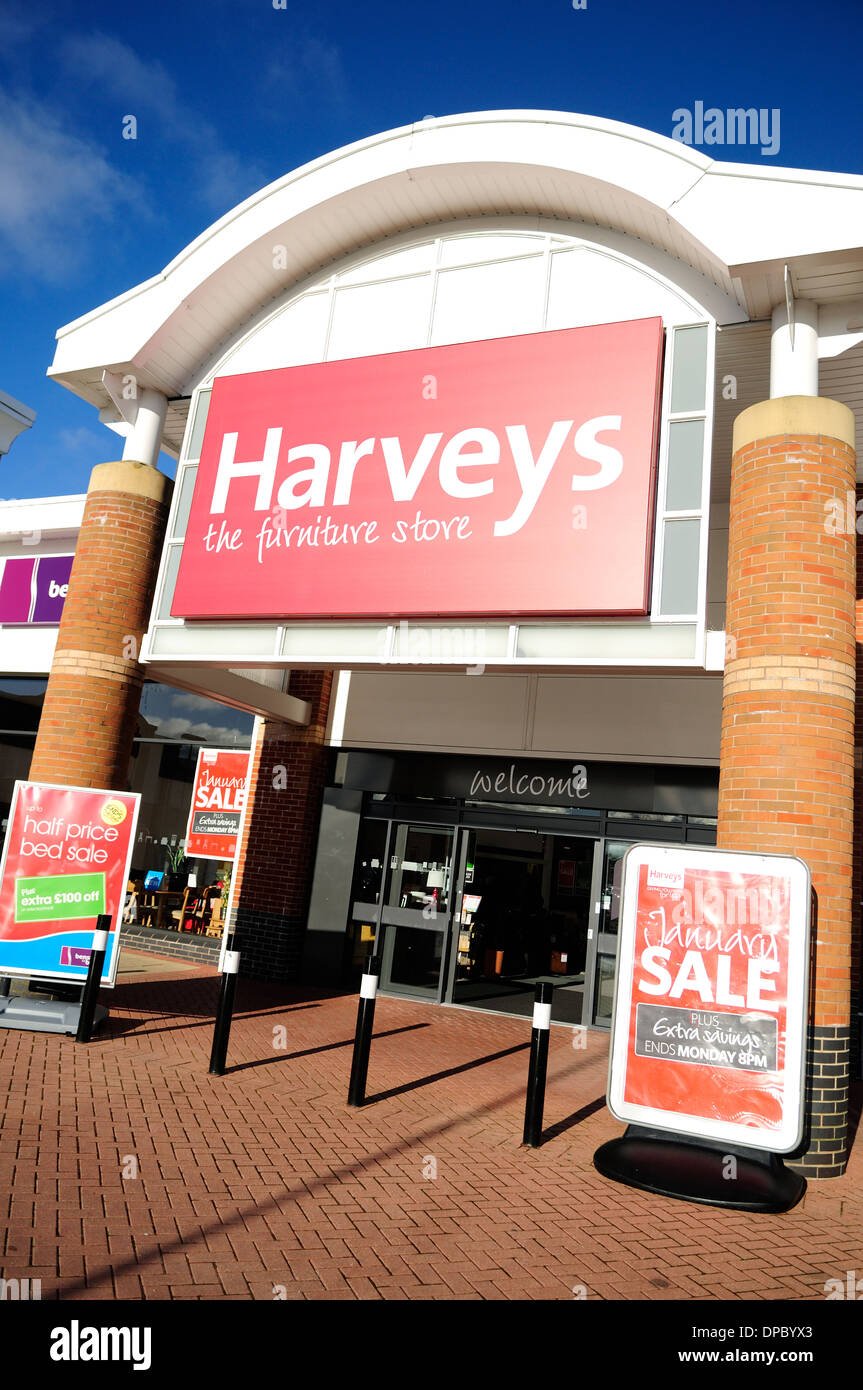 Drakehouse Retail Park - Gallery Photo 4