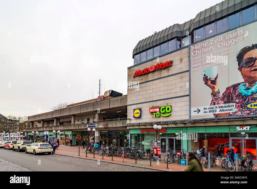 Bahnhof Altona Shopping Centre - Gallery Photo 1 Bahnhof Altona Shopping Centre - Gallery Photo 1