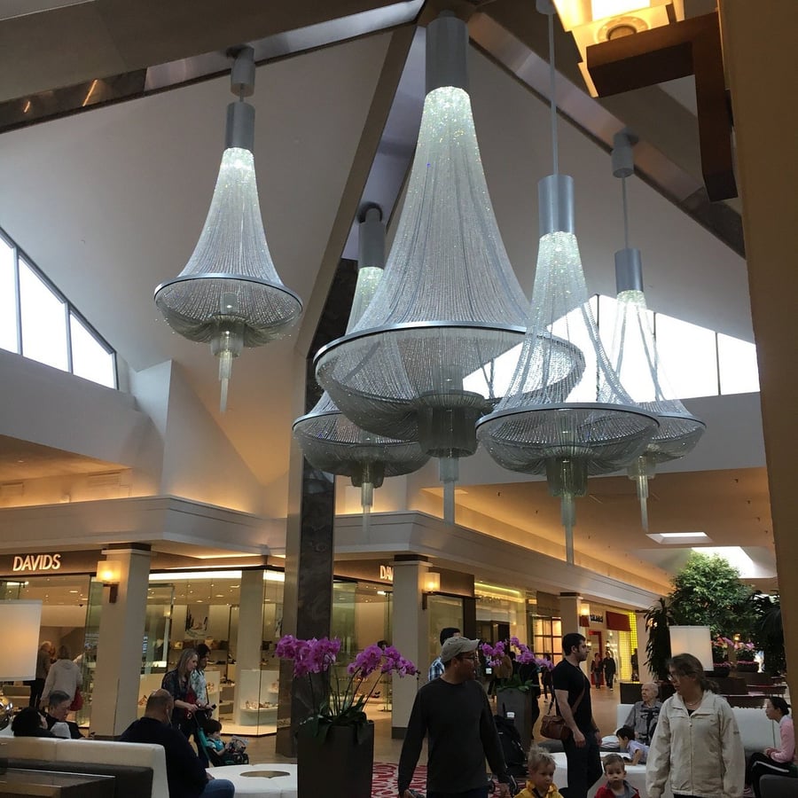 Bayview Village Shopping Centre - Gallery Photo 2 Bayview Village Shopping Centre - Gallery Photo 2