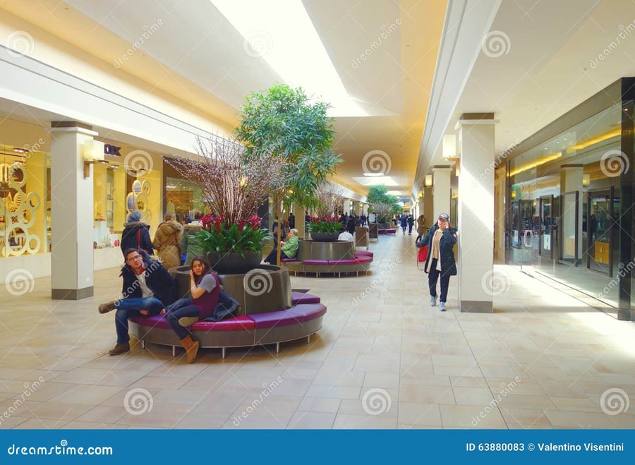 Bayview Village Shopping Centre - Gallery Photo 7 Bayview Village Shopping Centre - Gallery Photo 7