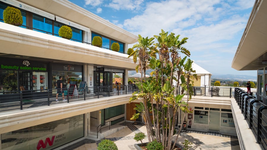 Plaza Del Sol - Gallery Photo 6