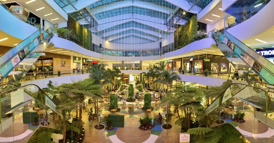Centro Comercial El Tesoro - Gallery Photo 4