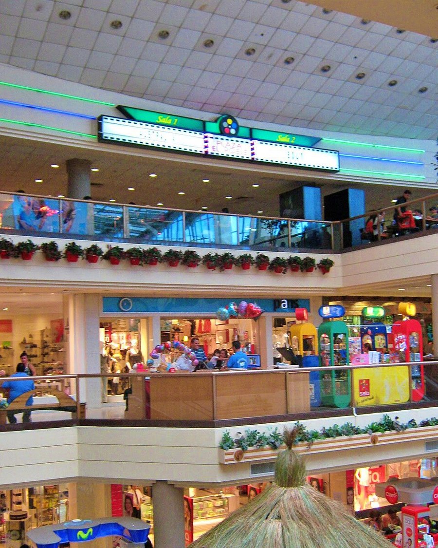 Mall Plaza El Roble - Gallery Photo 3
