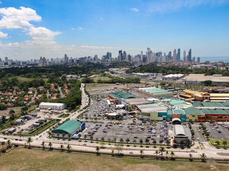 Centro Comercial Bella Vista - Gallery Photo 7