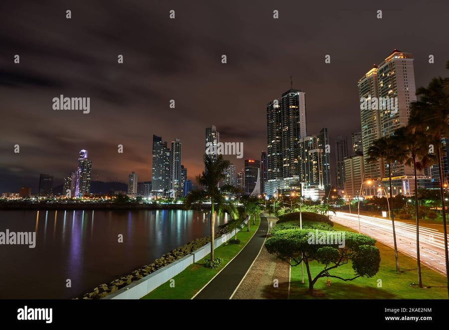 Plaza De La Amistad - Gallery Photo 5