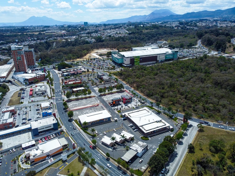 Centro Comercial Mixco - Gallery Photo 2 Centro Comercial Mixco - Gallery Photo 2