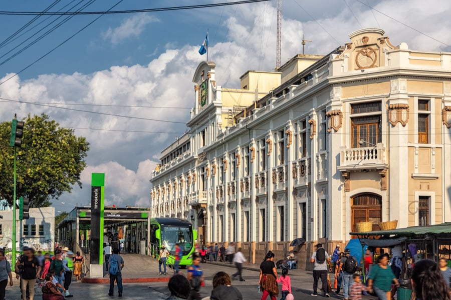 Centro Comercial Vista Hermosa - Gallery Photo 3