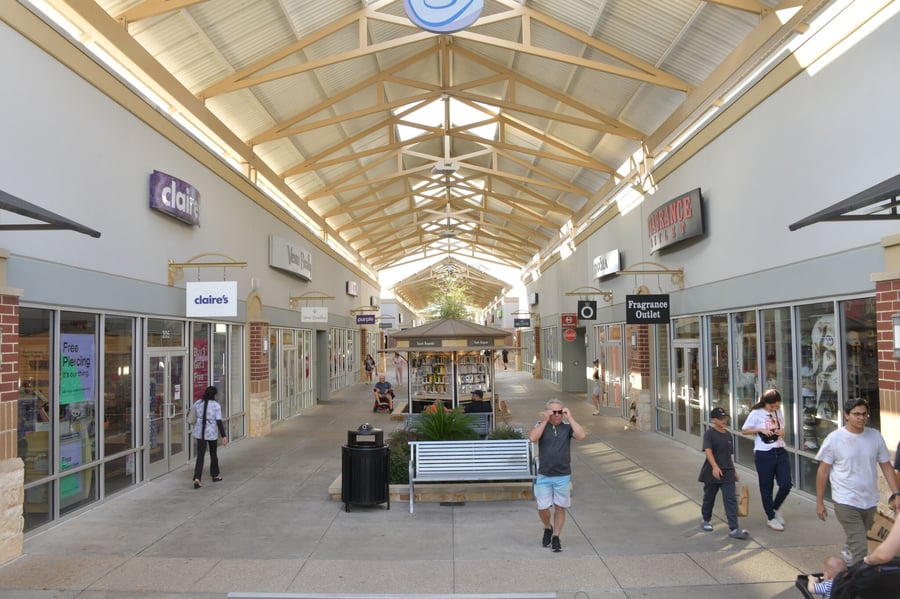 The Shops At Houston Center - Gallery Photo 5 The Shops At Houston Center - Gallery Photo 5