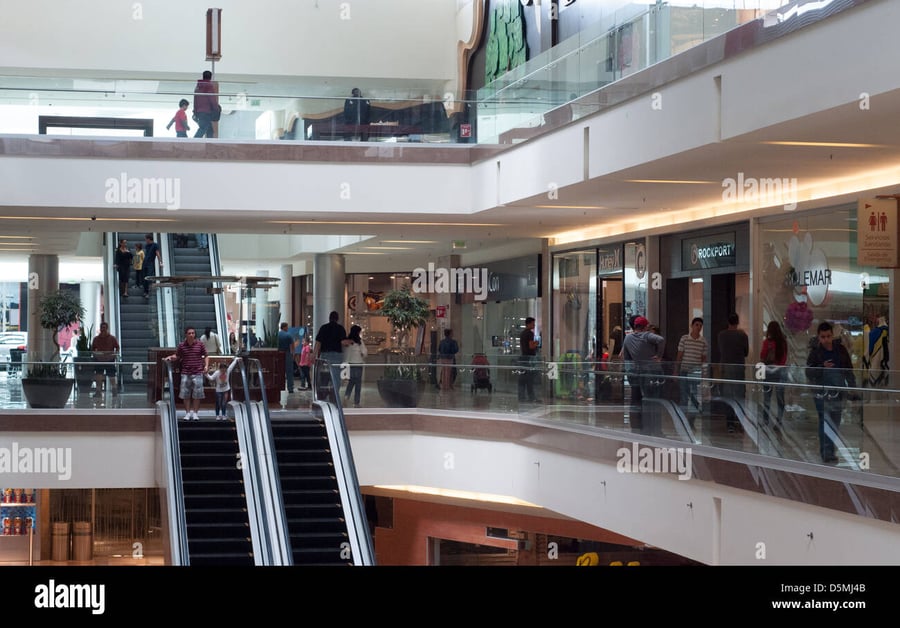 Retail Park Escazú - Gallery Photo 7