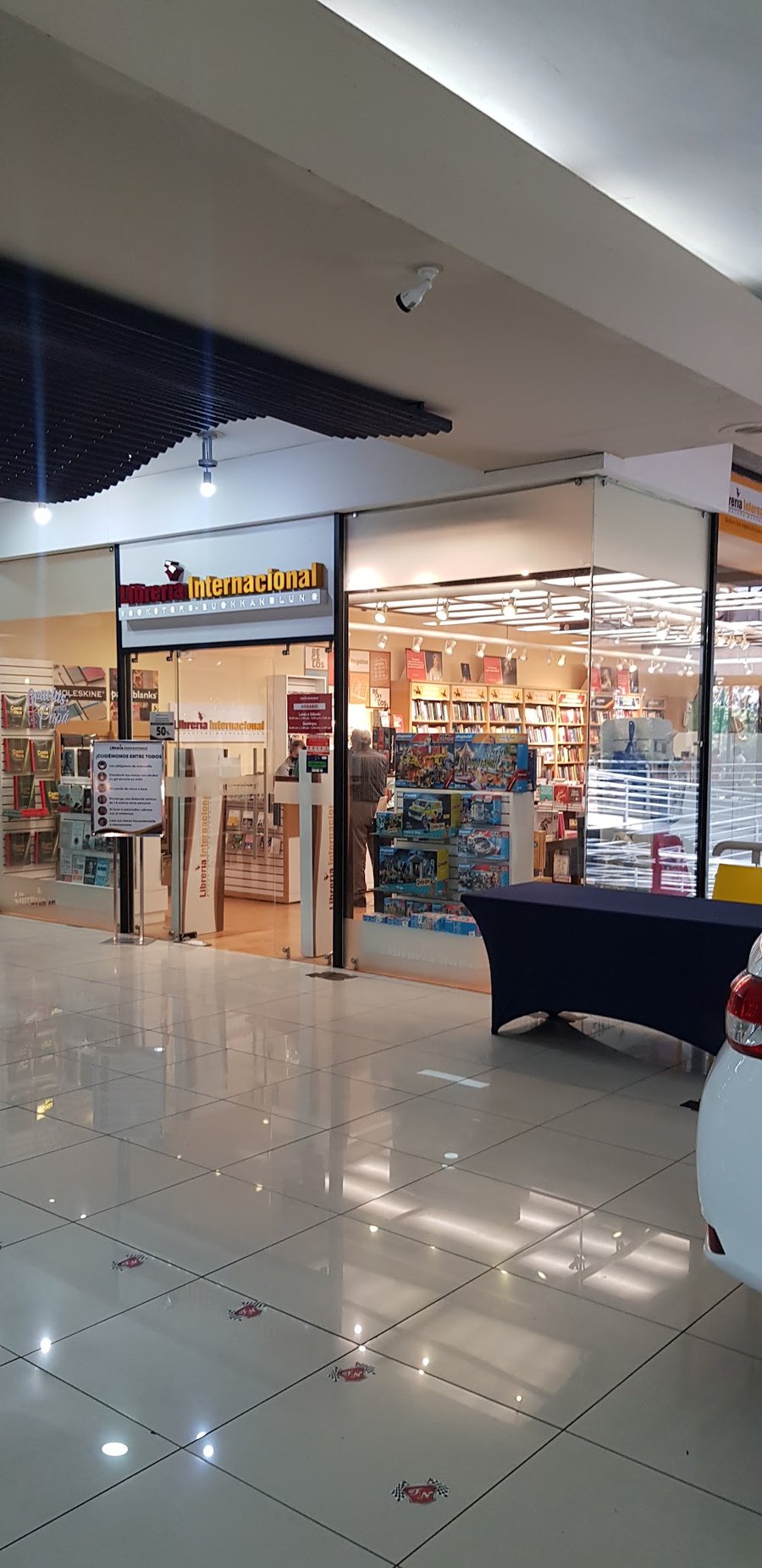 Paseo Mall - Gallery Photo 3
