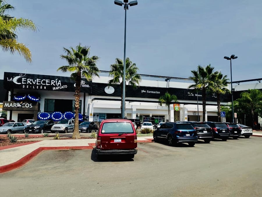 Plaza Magna Irapuato - Gallery Photo 2
