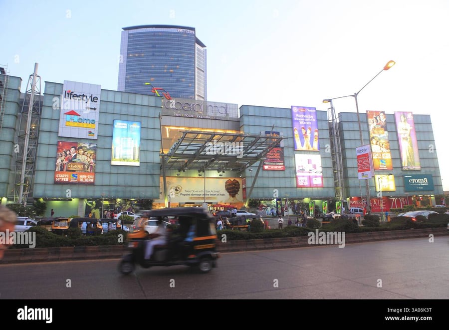 Oberoi Mall - Gallery Photo 14