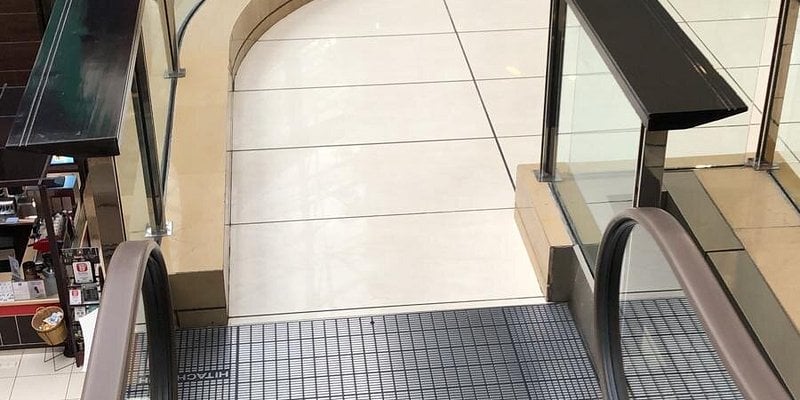 Al Bahar Center - Gallery Photo 4