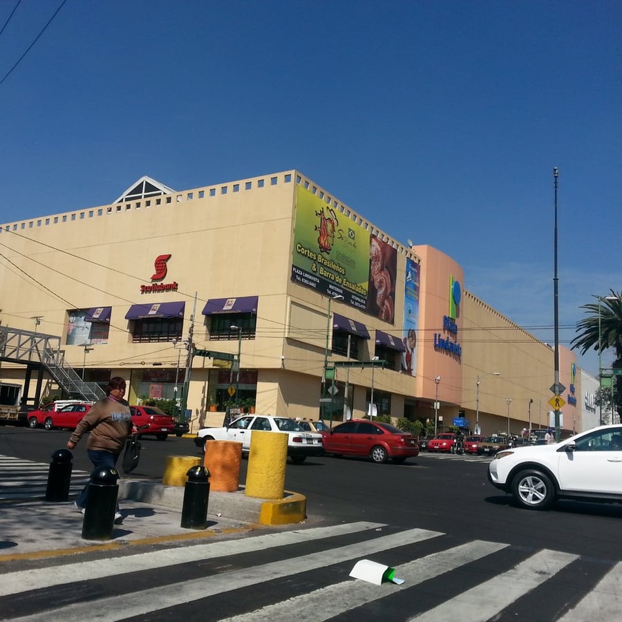 Plaza Moctezuma - Gallery Photo 3