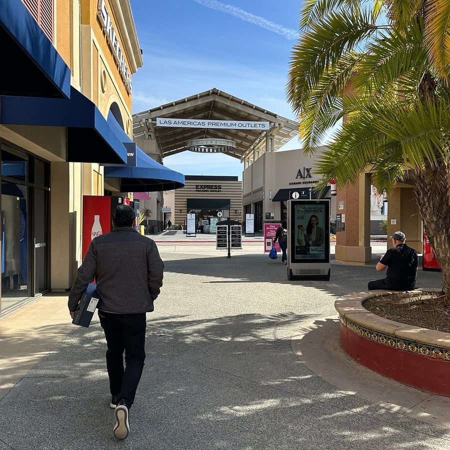 Las Americas Premium Outlets - Gallery Photo 15