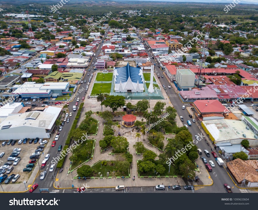 Plaza Guanacaste - Gallery Photo 2