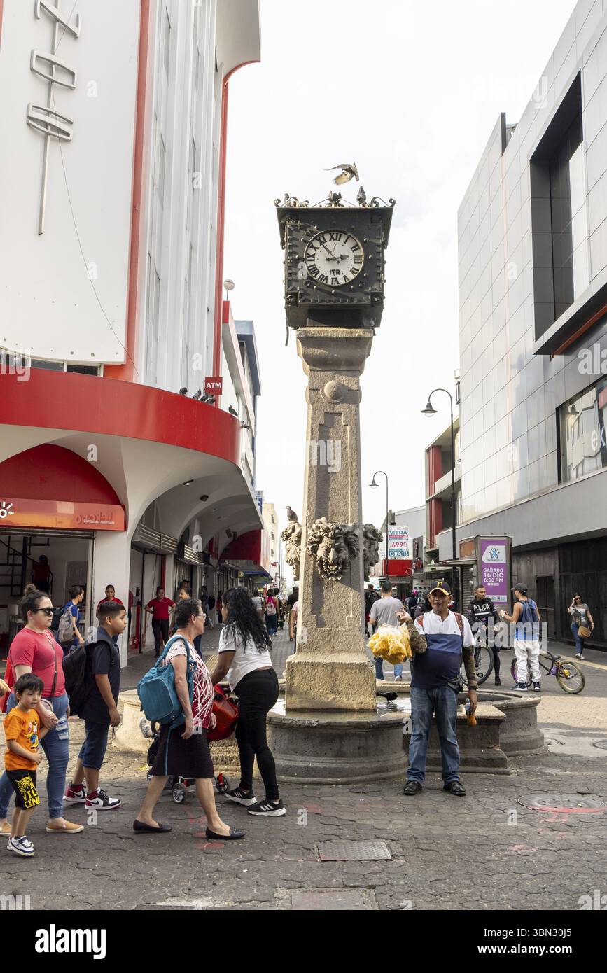 Plaza San Rafael - Gallery Photo 4