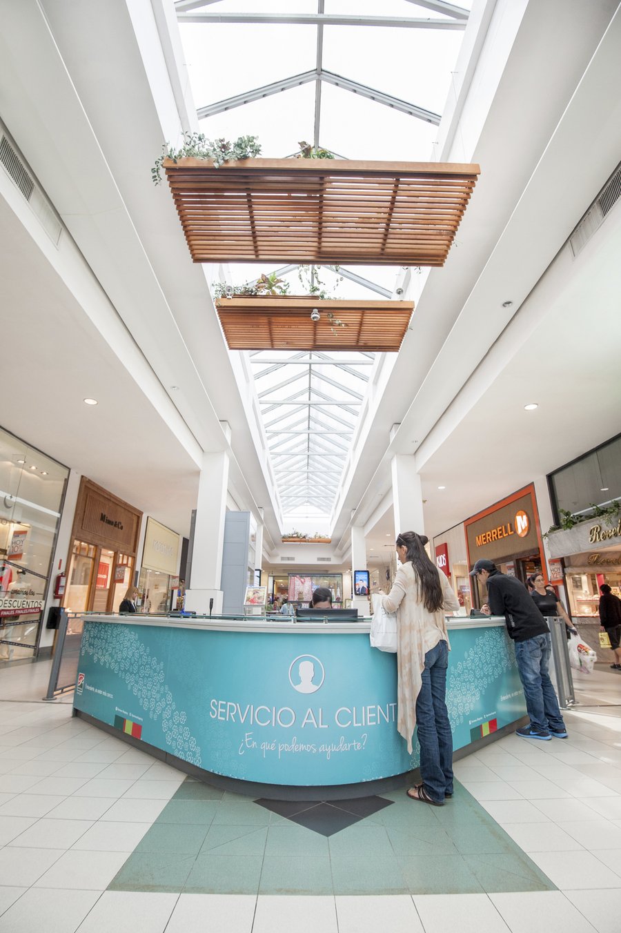 Plaza Los Portones - Gallery Photo 4