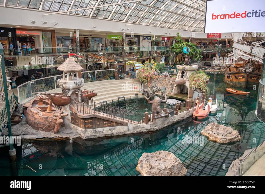 West Edmonton Mall - Gallery Photo 62