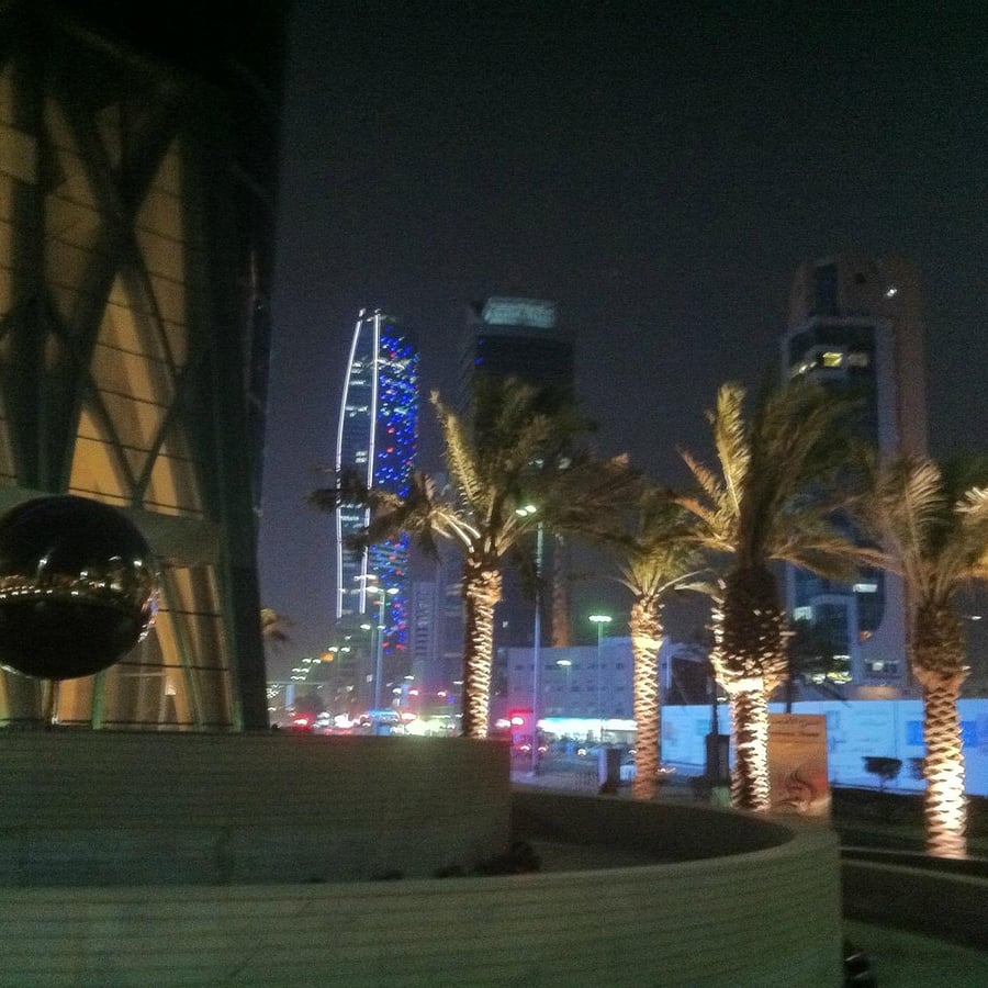 Al Hamra Tower - Gallery Photo 6