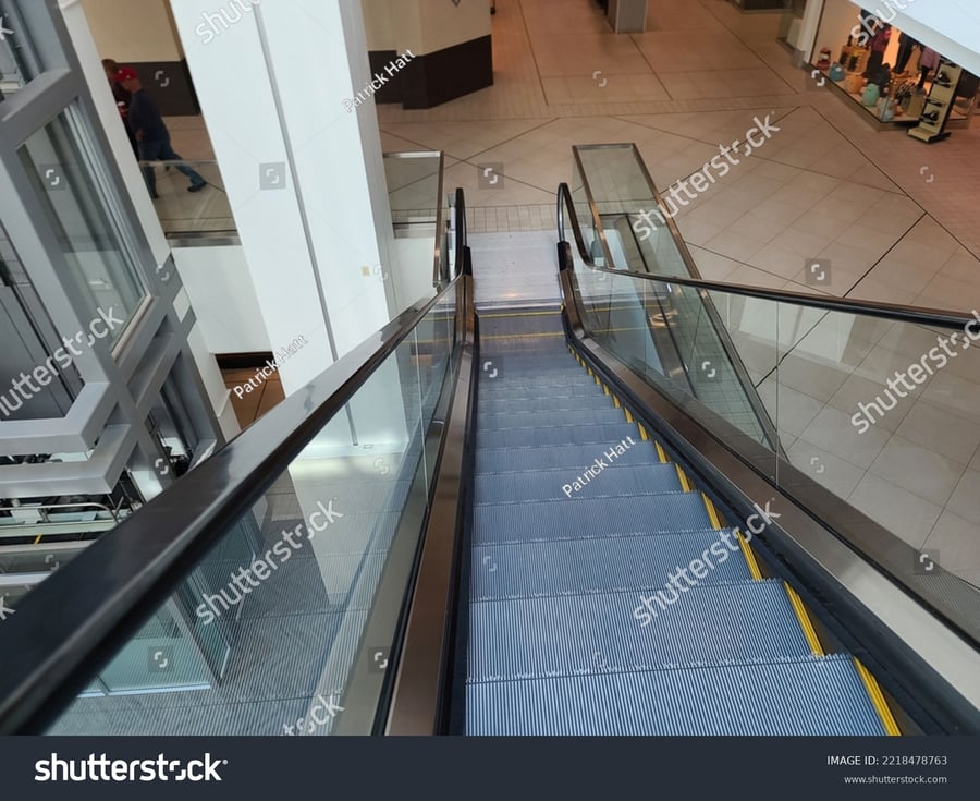 Crystal Mall - Gallery Photo 7