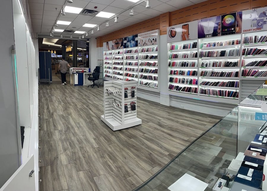 Carlingwood Shopping Centre - Gallery Photo 17