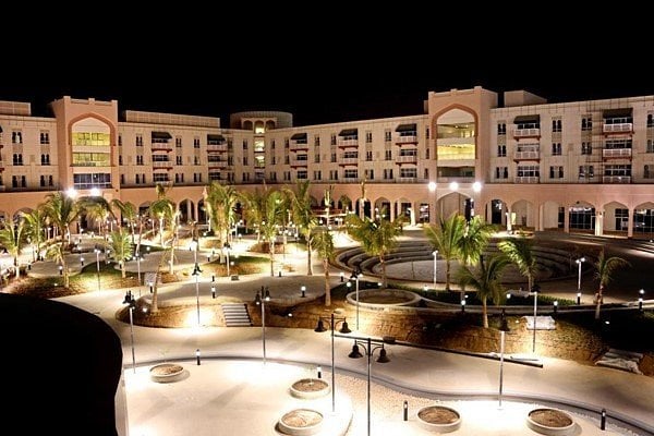 Salalah Gardens Mall - Gallery Photo 2