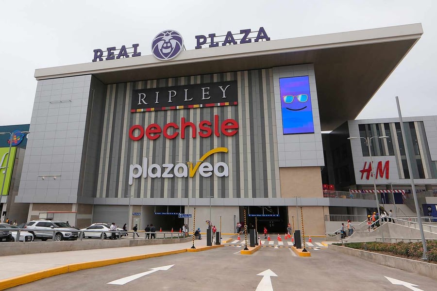 Plaza Real - Gallery Photo 2