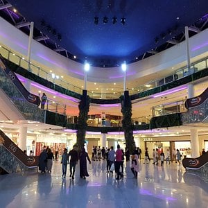 Twin Center - Gallery Photo 8