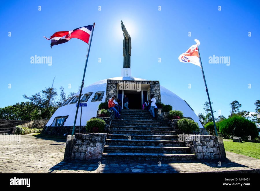 Plaza Isabel De Torres - Gallery Photo 3