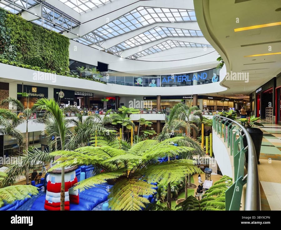 Centro Comercial Zona 14 - Gallery Photo 7 Centro Comercial Zona 14 - Gallery Photo 7