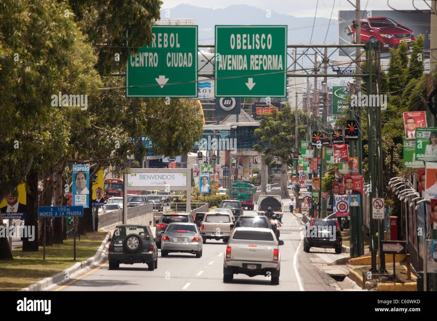 Centro Comercial Escala Carretera A El Salvador - Gallery Photo 1 Centro Comercial Escala Carretera A El Salvador - Gallery Photo 1