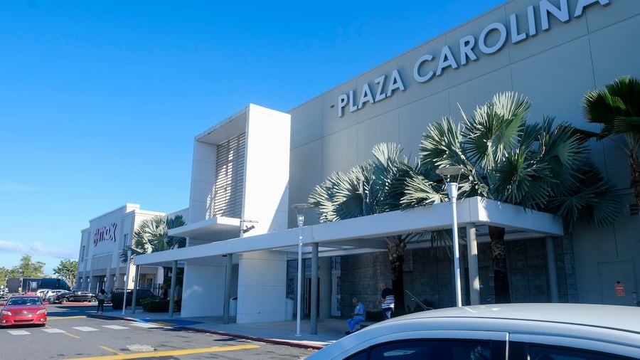 Plaza Carolina - Gallery Photo 3